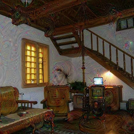 Rozsakert Vendeghaz بيت ضيافة Romhány